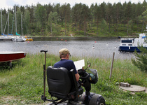 Rasteja tutkittiin yli järven.